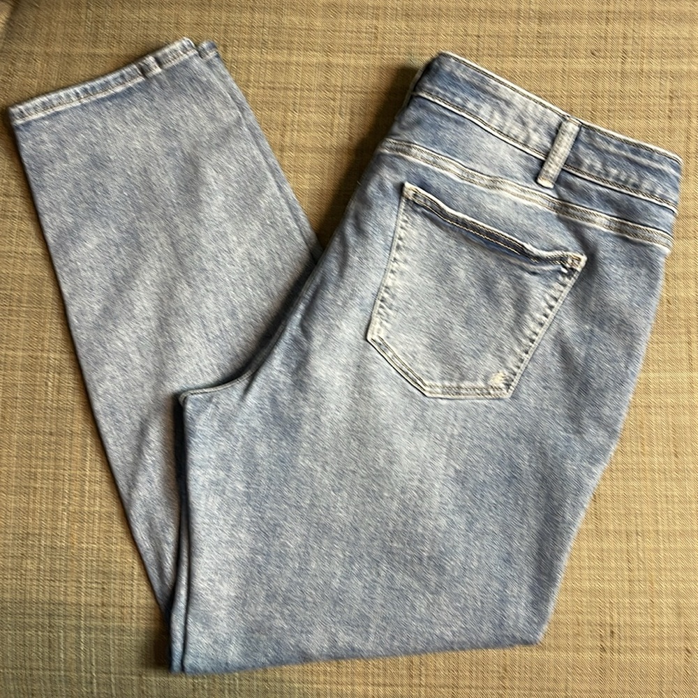 EUC Silver Suki Straight Jeans Sz 20W L31 - Picture 3 of 4